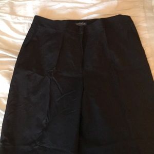 Beautiful Ann Taylor Capri Pants Size 10